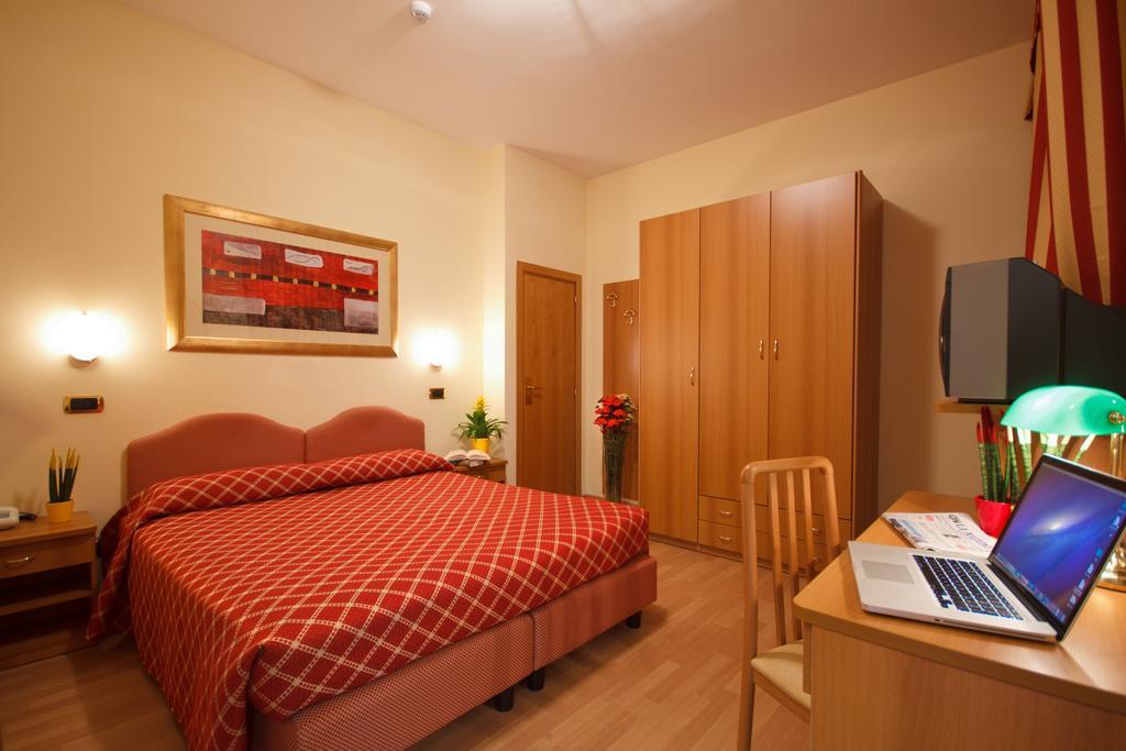 Hotel Villa Luca Кьянчано-Терме Экстерьер фото